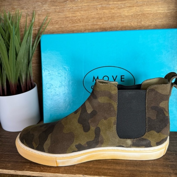 NEW Chocolat Blu Move Suede NASH Camo Print Pull On Distressed Sneakers - Picture 4 of 13